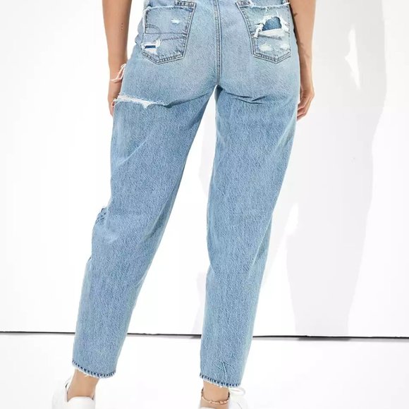 AE Relaxed Mom Jean Daylight Destroy - Picture 3 of 5